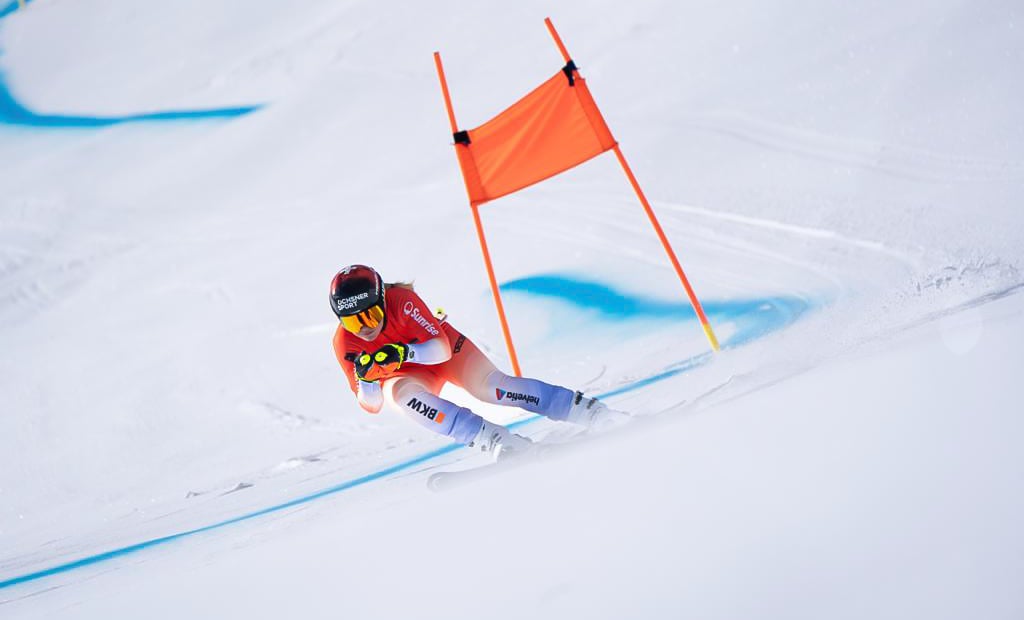 Corinne Suter beim Skifahren